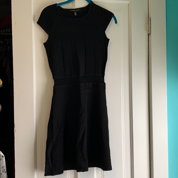 Black Tamra dress by Cynthia Steffe size XS - Picture 2 of 4